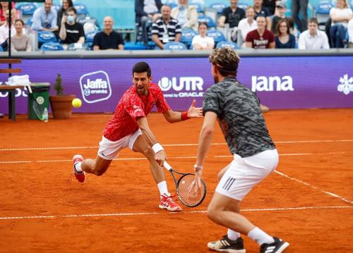 Novak Djokovic și Dominic Thiem în acțiune la Belgrad Foto Guliver/GettyImages