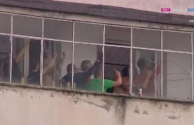 SEPSI - HERMANNSTADT 1-1. Selfie-ul zilei vine din Liga 1: cum au urmărit 8 covăsneni primul meci după pandemie