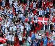 Suporterii de la Danemarca - Finlanda 0-1 // foto: Guliver/gettyimages