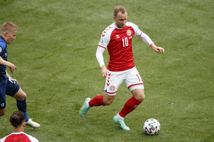 Eriksen s-a prăbușit pe teren în Danemarca - Finlanda 0-1 // FOTO: Imago