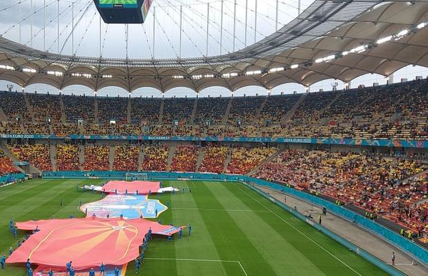 Austria - Macedonia de Nord, pas cu pas spre stadion » Reporterul GSP a urmat traseul fanilor: de la controlul medical, la fluierul de start