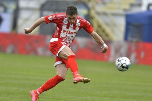 Dinamo a pornit negocierile în mercato