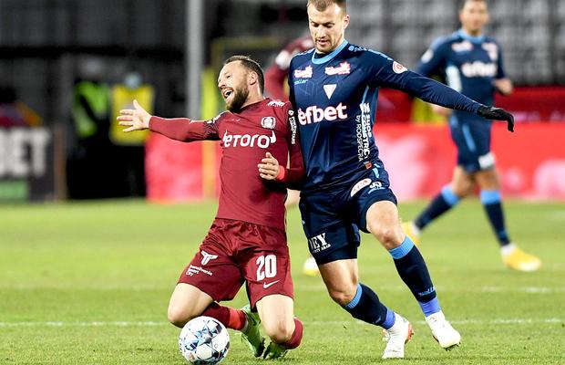 UTA a dat afară doi fotbaliști » Fanii, contrariați: „Era cel mai constant jucător!”