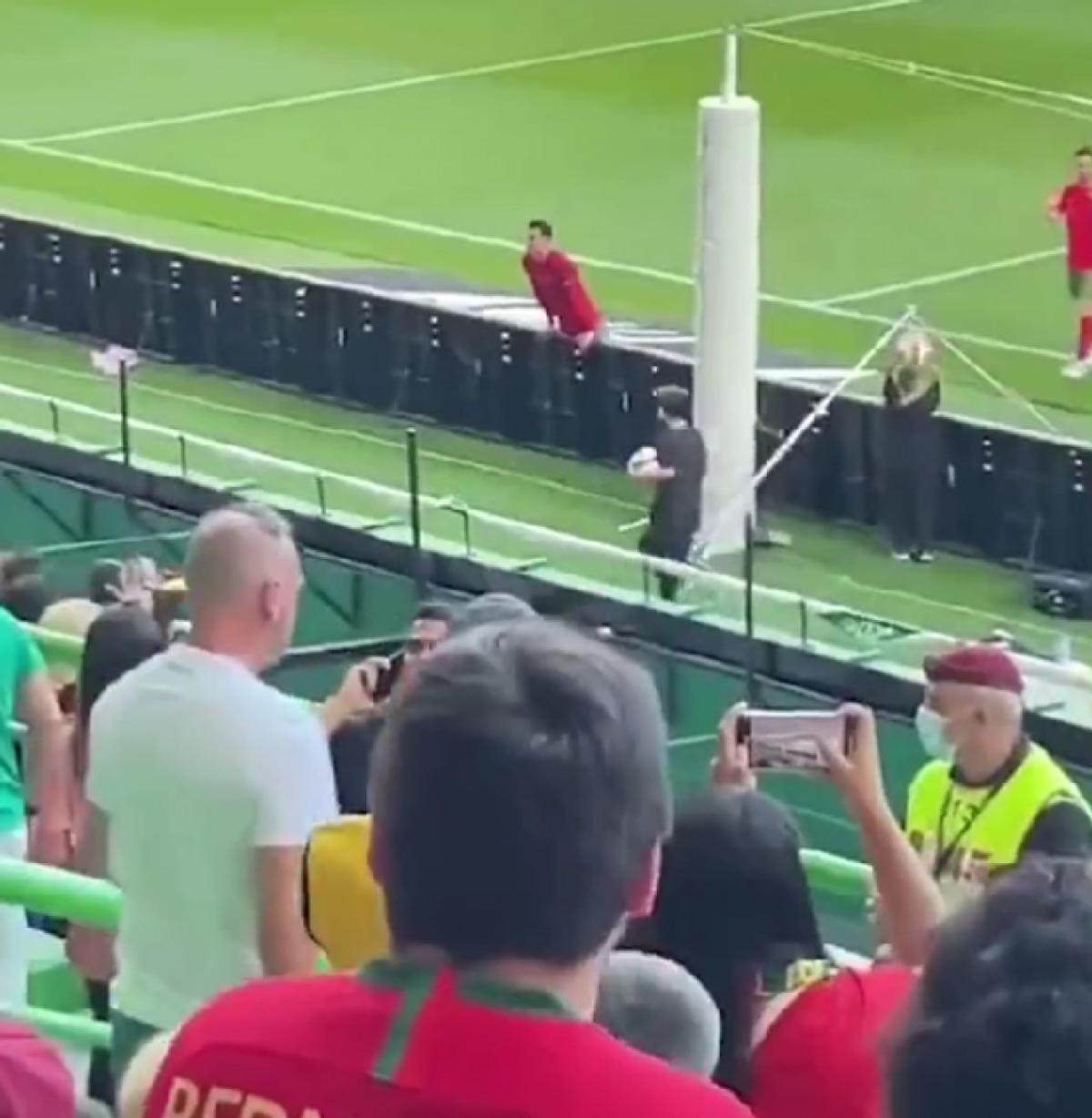 Cristiano Ronaldo - gest copil