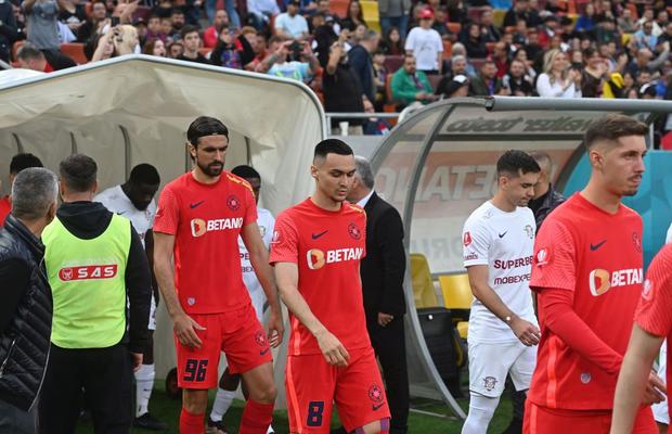 Mihai Stoica anunță ce urmează la FCSB » Cine va fi noul atacant dacă pică transferurile lui Garita și Thiam: „Mă ocup personal”