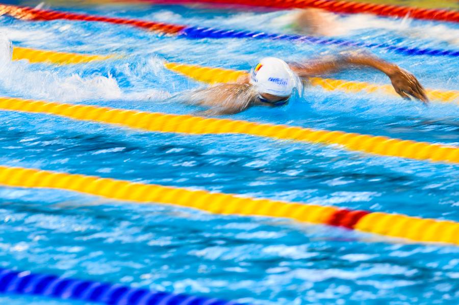 David Popovici în acțiune în proba de 200 metri liber la Cupa României FOTO Raed Krishan David Popovici înainte de Campionatele Mondiale: „Trebuie să rămân cu picioarele pe pământ”