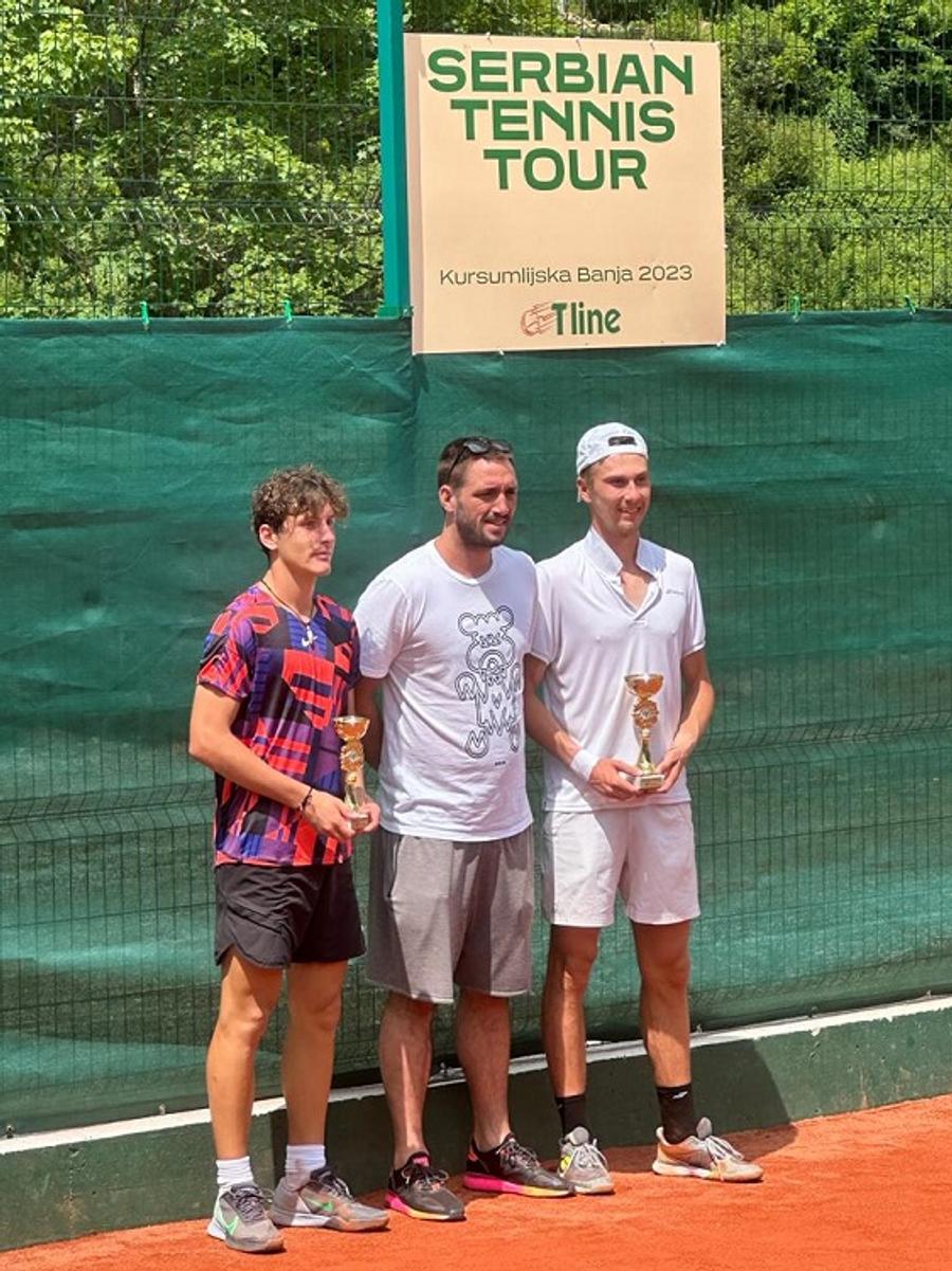 Antrenat de Pavel și Ungur, Sebastian Gima urcă în clasamentul ATP: „Vreau între primii 300 din lume până la finalul anului”