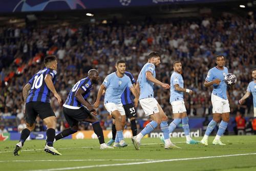 Al Hilal a pornit negocierile cu Romelu Lukaku (30 de ani), atacantul care va reveni la Chelsea după împrumutul la Inter/ foto: Imago Images