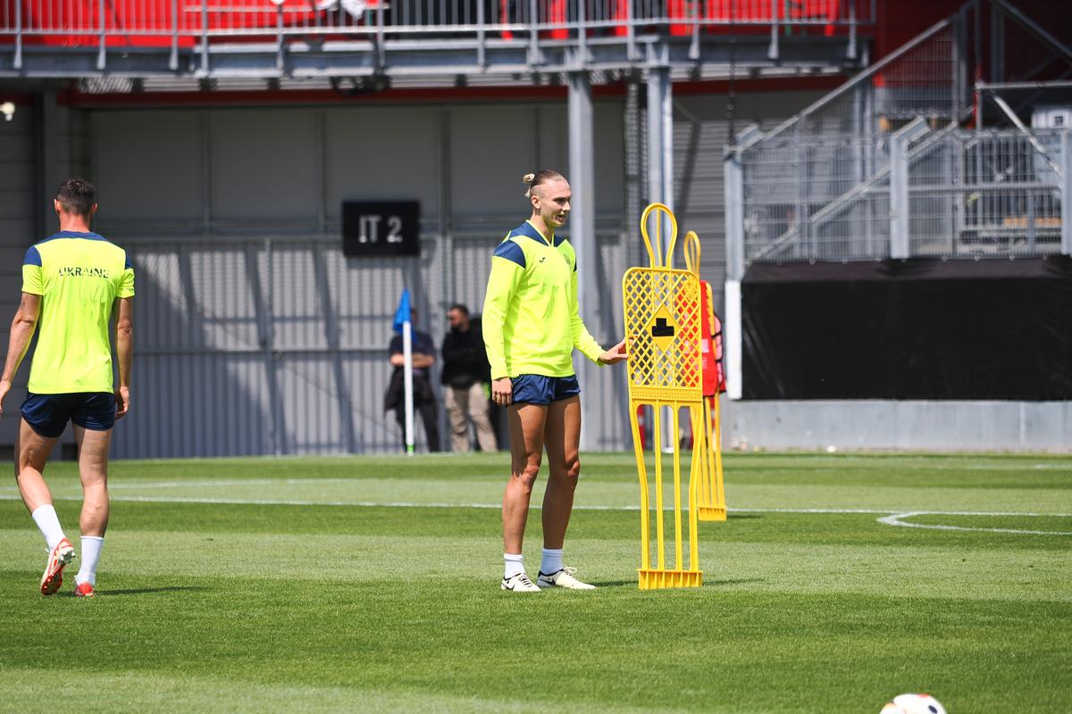 Oleksandr Zinchenko pentru GSP.ro: „Vom pune și mai mult suflet cu România!”
