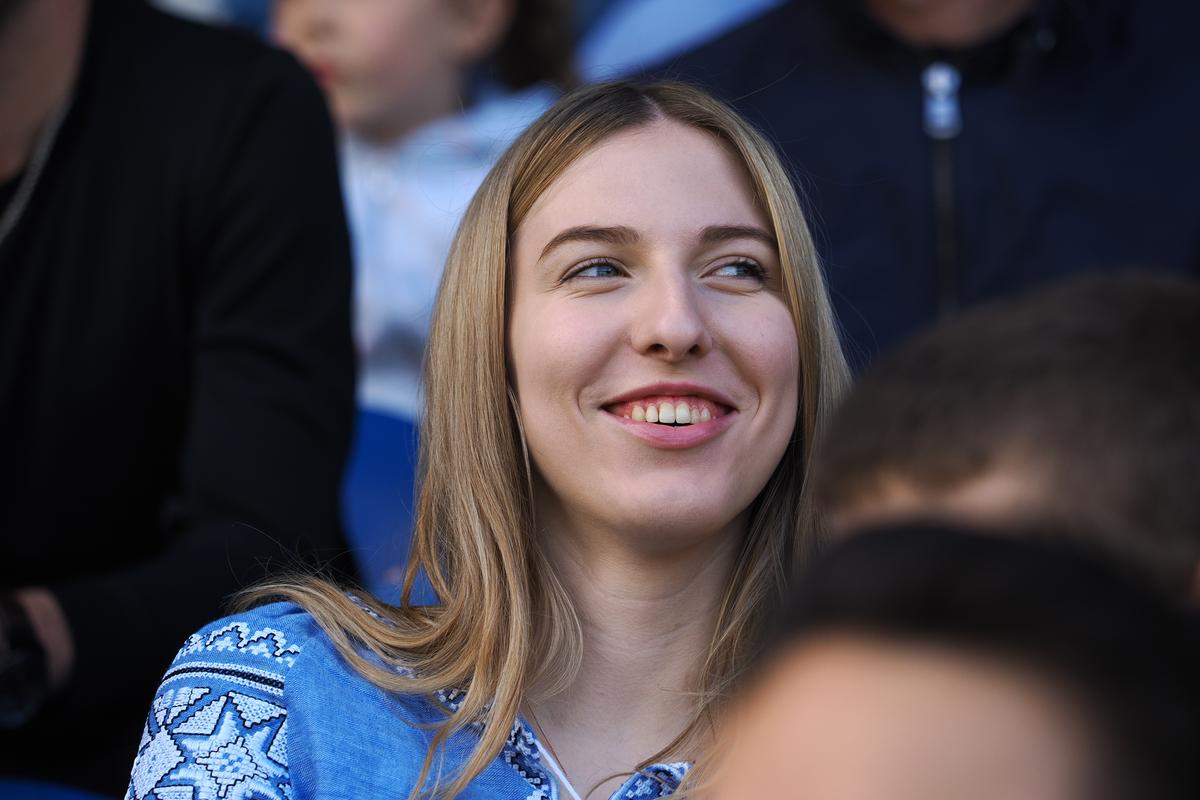 Ucraina învață să zâmbească din nou, alături de Mudryk și Zinchenko » Am asistat la primul antrenament al adversarei: chiote de bucurie în locul sirenelor și al războiului blestemat