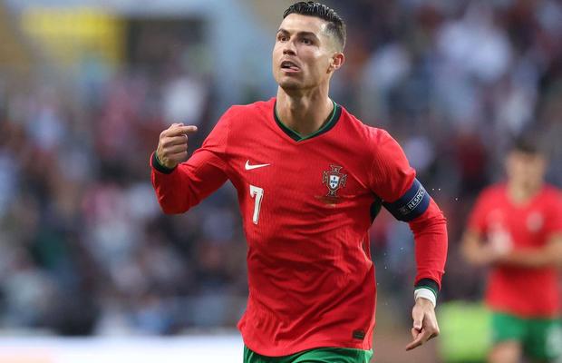 Selecționerul Portugaliei îl apără pe Cristiano Ronaldo: „Este în echipa națională pentru că merită”