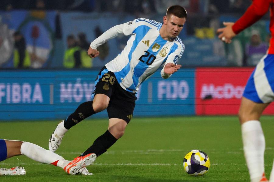 Franco Mastantuono a bifat primele sale șase minute în naționala Argentinei în partida cu Chile de pe 6 iunie / Foto: Imago Real Madrid a spart banca pentru un fotbalist de 17 ani! » A devenit cel mai scump transfer U18 din istorie