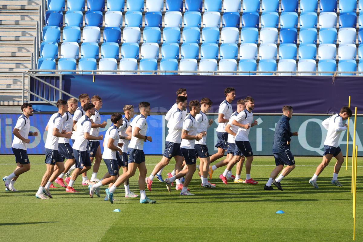 I-a pus în genunchi pe jucători! Antrenament oficial inedit al naționalei României înaintea meciului cu Spania, de la Euro U21