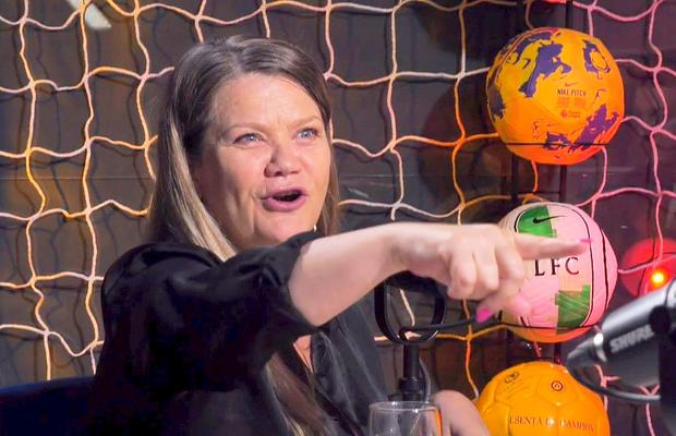 Ioana Cosma, două momente antologice la TV: „M-am dat jos de pe scaun live, MM era în studio...” + Personajul celebru care i-a provocat o criză de râs: „Îmi curgea rimelul!”