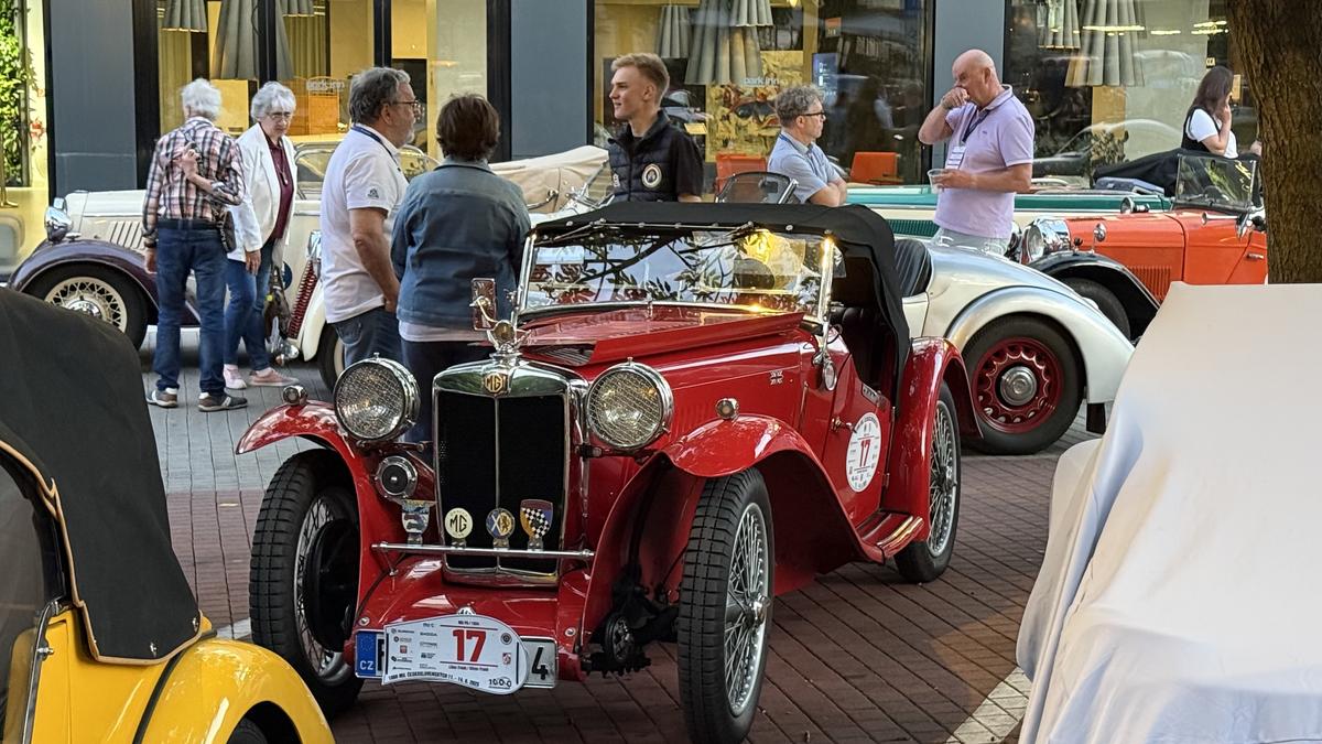 Cursă auto istorică cu tradiție între Praga și Bratislava - iunie 2025