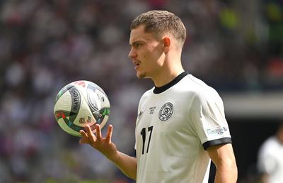 S-a făcut cel mai scump transfer din istoria Premier League! » Bayer Leverkusen a acceptat ultima ofertă făcută de Liverpool pentru Florian Wirtz