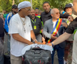 Ronaldinho a fost așteptat la Cluj de Emil Boc