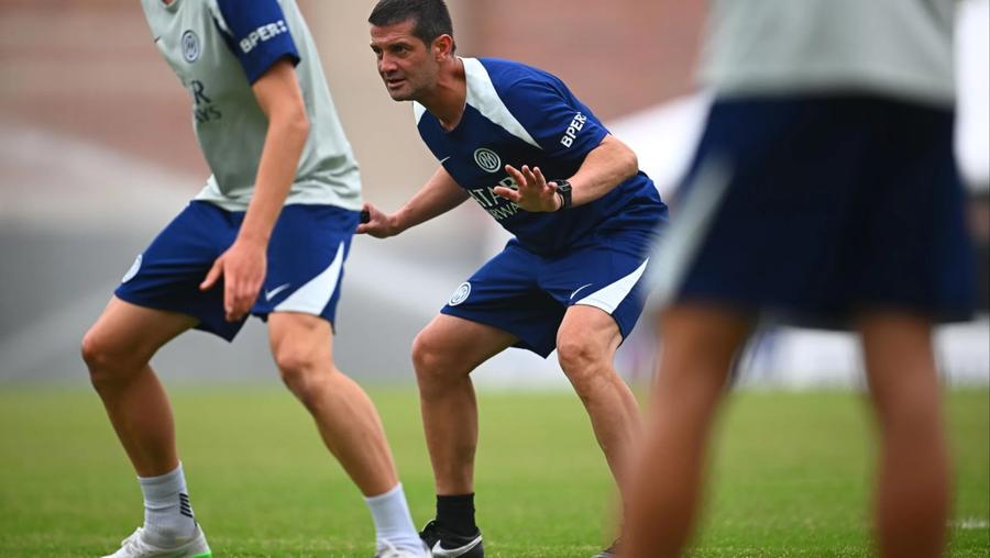 Prima provocare a lui Cristi Chivu la Inter » „Va trebui să îi recupereze fizic și moral pe cei trei tenori nerazzurri!”