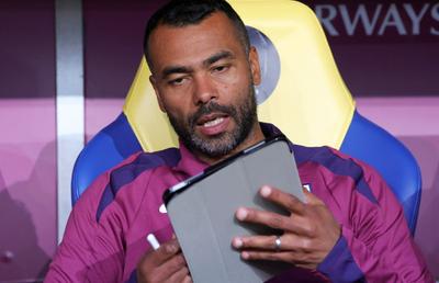 Marele Ashley Cole le-a vorbit reporterilor despre starul în ascensiune al Angliei: „Devine un jucător de top!”