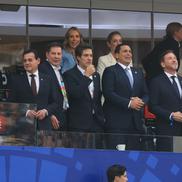 Oficialii prezenţi în tribune la USA - Paraguay 4-1 FOTO: Ionuţ Iordache (GSP)
