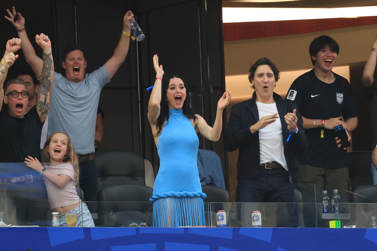 Katy Perry, în tribune la SUA - Paraguay 4-1