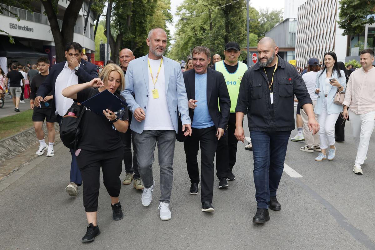 Discursul Simonei Halep nu se putea încheia într-un mod mai emoționant: „Vreau să rămâneți puțin în picioare!”