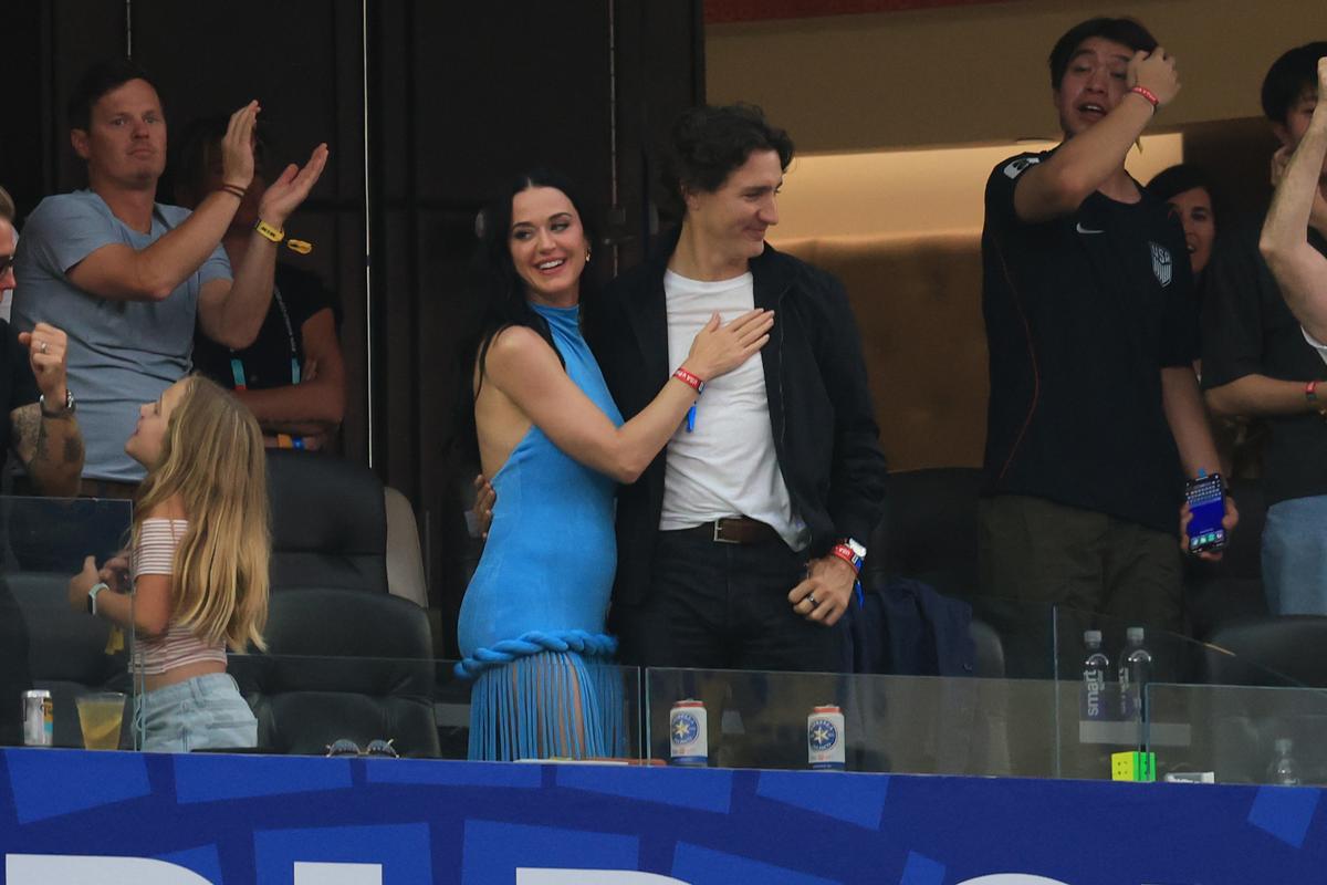 Katy Perry, în tribune la SUA - Paraguay 4-1