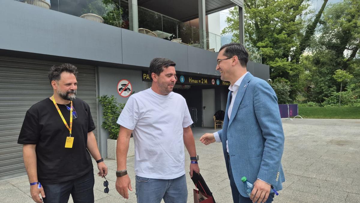 „Liga 1 își permite să refuze Steaua? De ce nu faceți o excepție, ca în Spania?” » Cum a răspuns Burleanu, tras la răspundere pe scenă