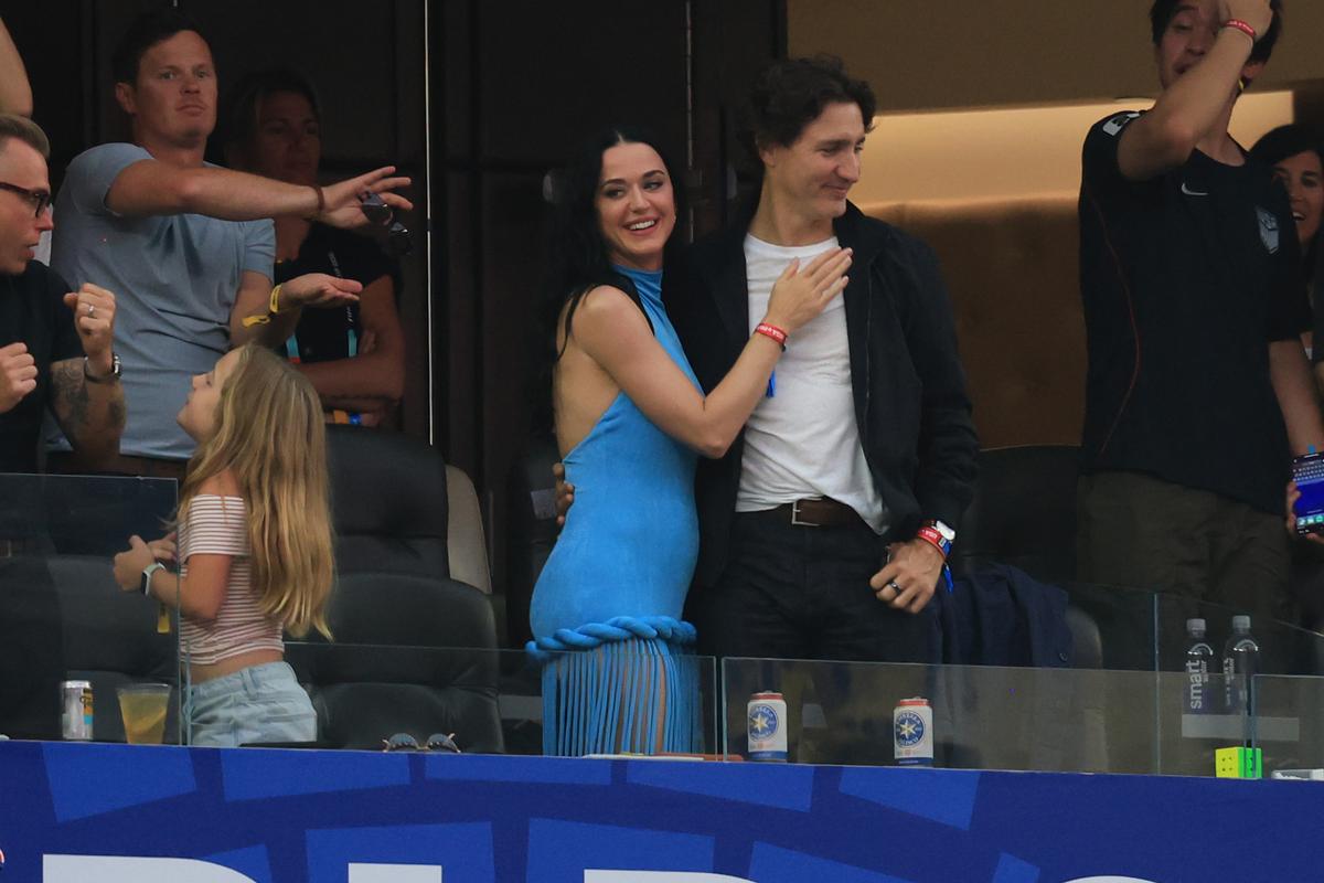 Katy Perry, în tribune la SUA - Paraguay 4-1