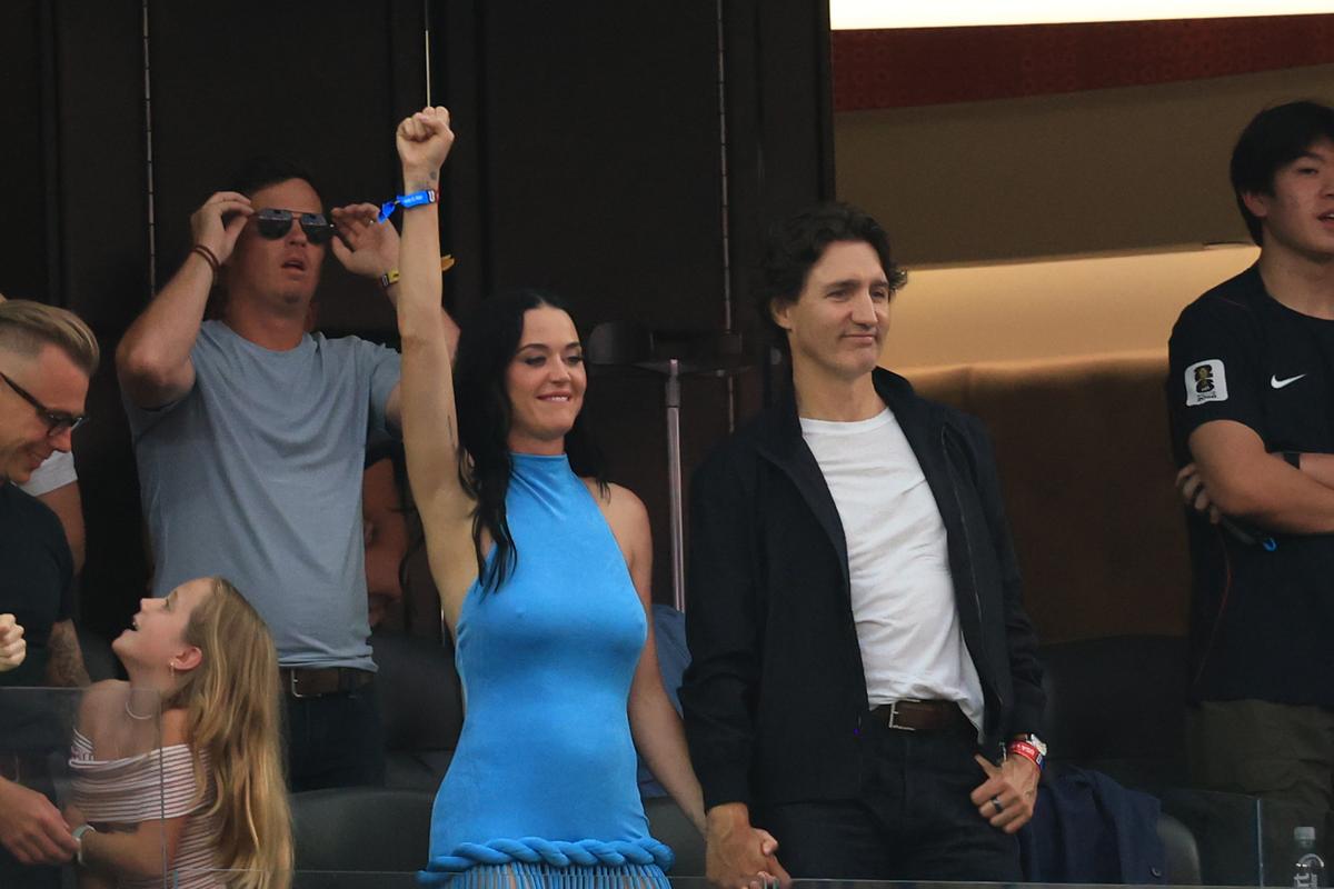 Katy Perry, în tribune la SUA - Paraguay 4-1
