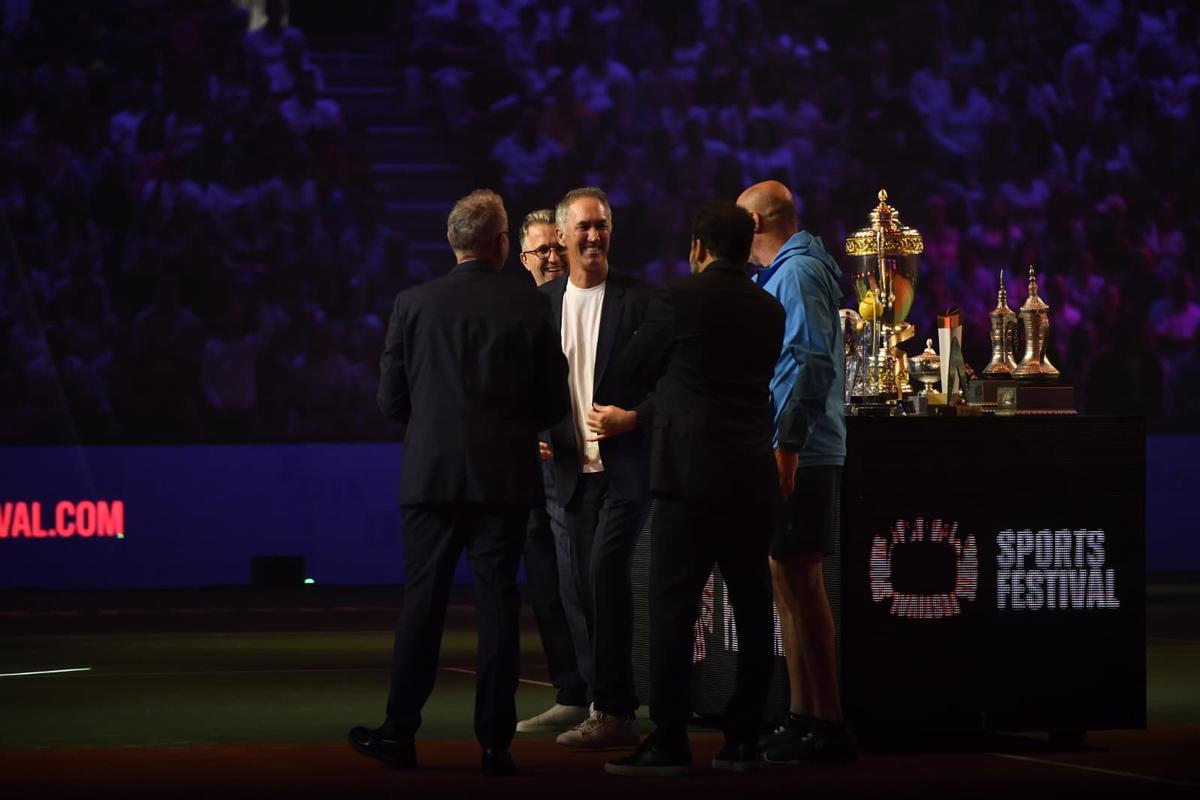 Discursul Simonei Halep nu se putea încheia într-un mod mai emoționant: „Vreau să rămâneți puțin în picioare!”