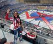 Toți o țin minte cu telefonul în decolteu, iar acum s-a întors după 16 ani! Larissa Riquelme, apariție de nerecunoscut la SUA - Paraguay
