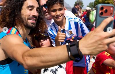 Cucurella își respectă promisiunea: „Mă gândesc unde să fac tatuajul! Trebuie să fie vizibil... aștept idei de la colegi”