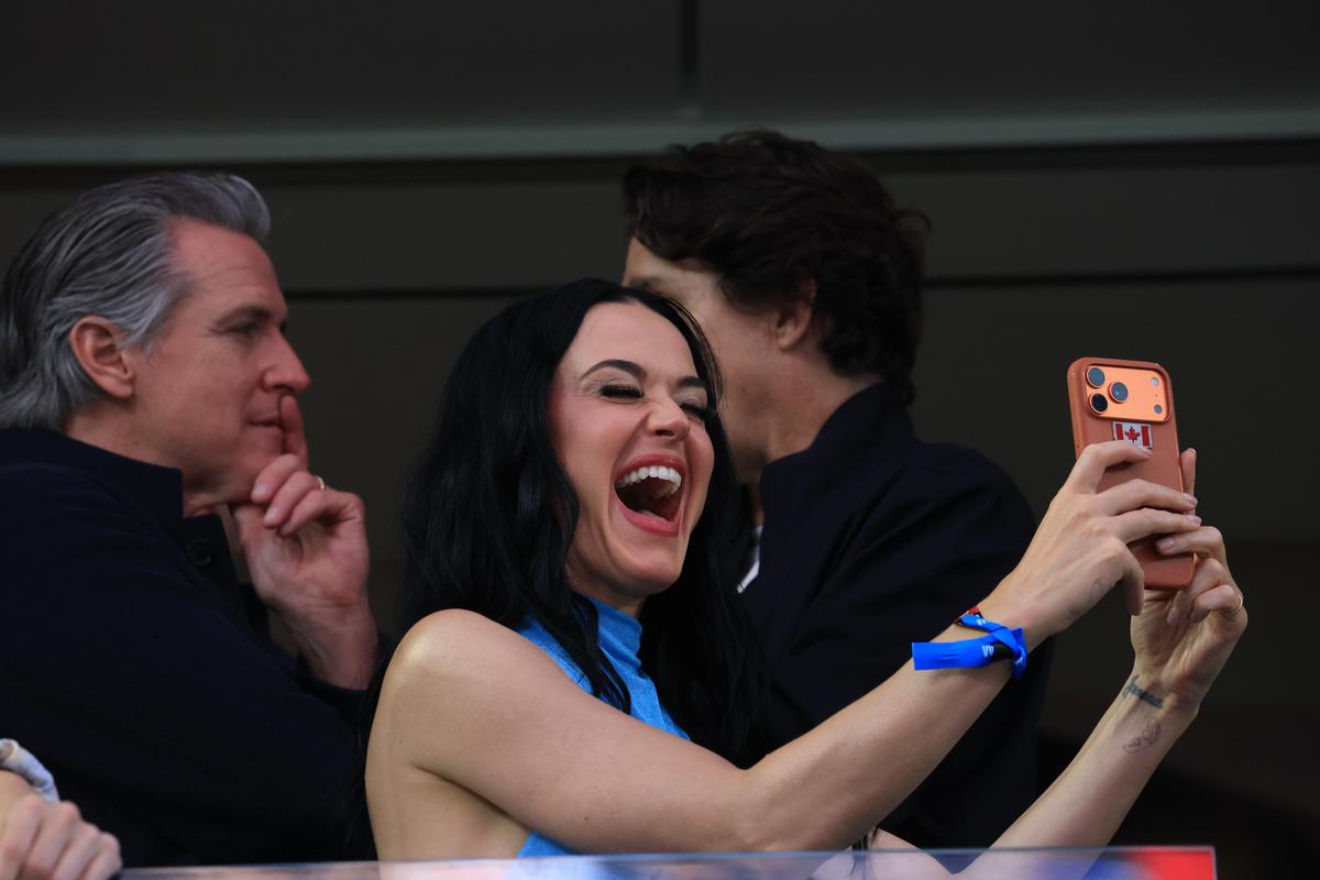 Katy Perry, în tribune la SUA - Paraguay 4-1