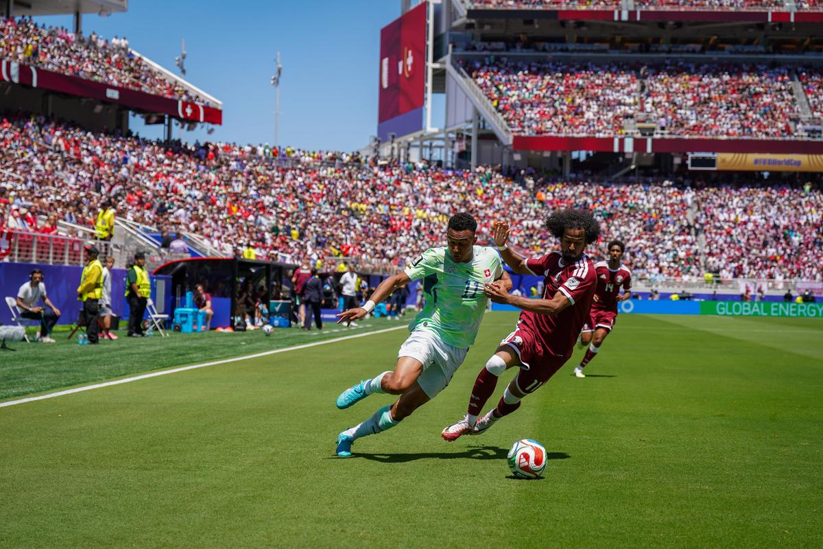 Qatar - Elveția » Prima MARE SURPRIZĂ a Mondialului! Lovitură în minutul 90+5