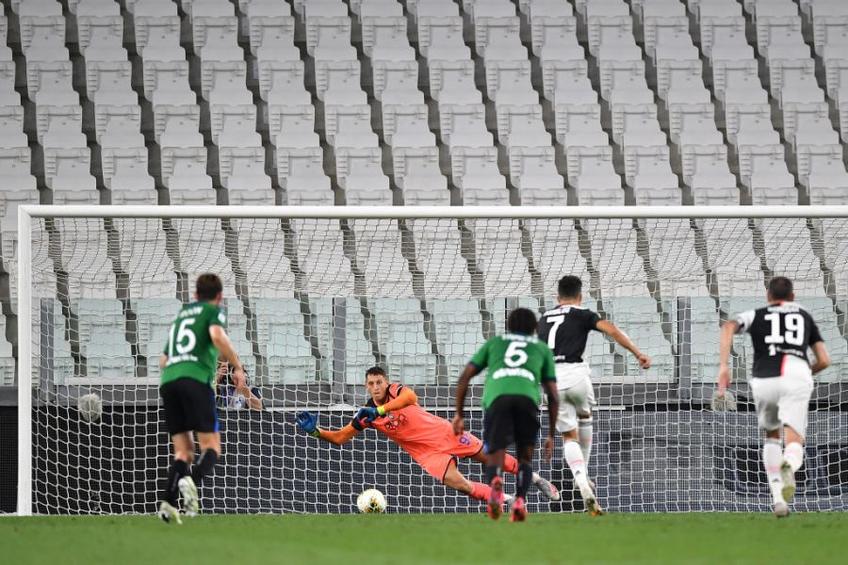 Arbitrii italieni au acordat 159 de penalty-uri în acest campionat // Sursă foto: Getty