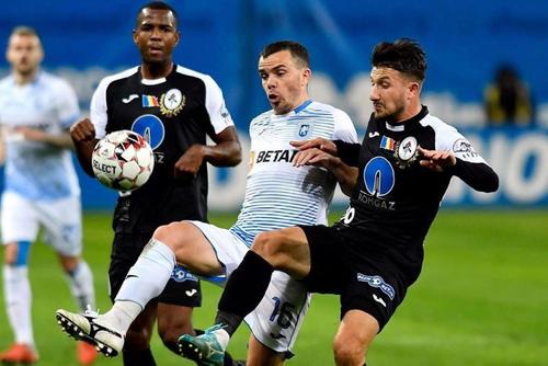 Fotbaliștii lui Gaz Metan au fost băgați în șomaj tehnic pe perioada pandemiei // foto: Instagram @ rosunelut93