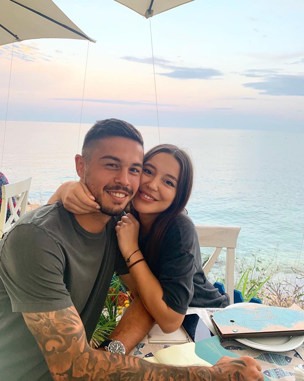 FOTO Ea l-a salvat! Mariajul cu Ioana și nașterea primului copil l-au transformat total pe Gabi Iancu, aflat la cel mai bun sezon din carieră
