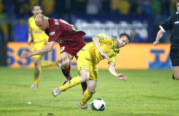 VIDEO Lucian Sânmărtean și Dorin Goian, dezvăluiri de mare impact: „M-am dat accidentat la pauză, a fost un semn de răzvrătire. Lăcătuș a simțit că nu vreau să mai joc”