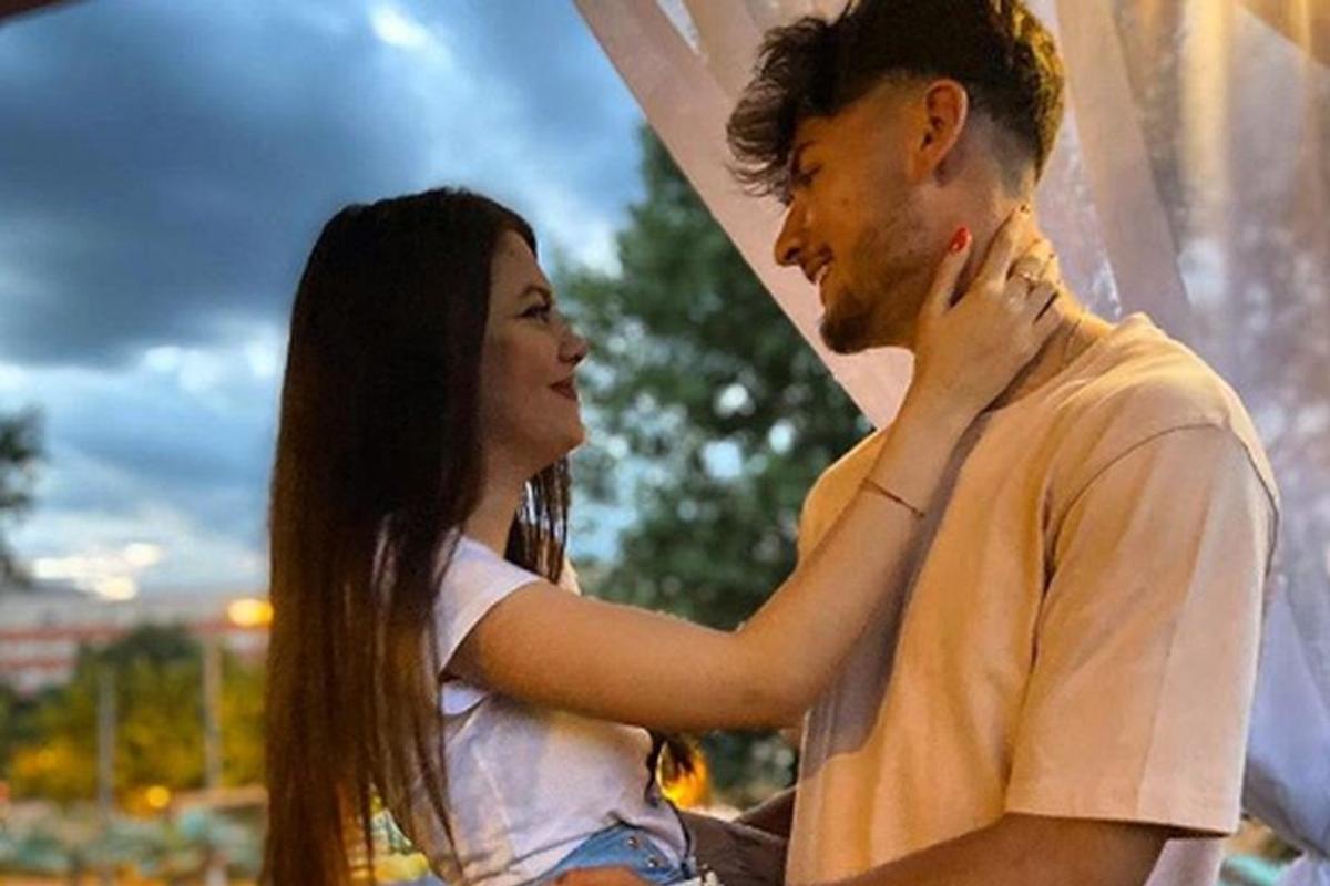 GALERIE FOTO Iubita înlocuitorului lui Piscitelli atrage toate privirile la Dinamo » Imagini hot pe rețelele de socializare