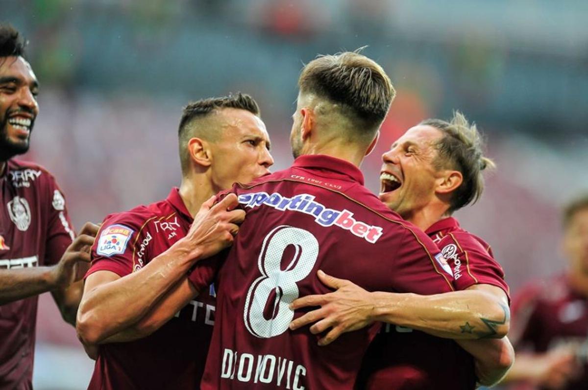 EXCLUSIV // UPDATE Surprize la antrenamentul lui CFR Cluj: 8 jucători găsiți inițial cu Covid-19 se pot pregăti normal