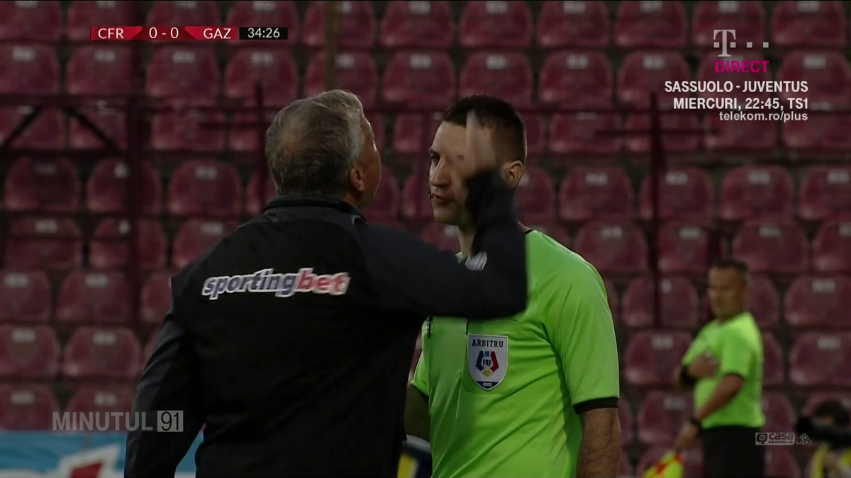FOTO Dan Petrescu în CFR Cluj - Gaz Metan 2-0 13.07.2020