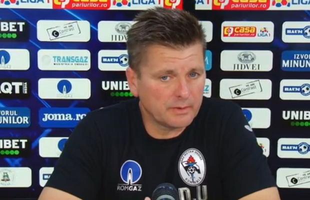 CFR Cluj - Gaz Metan 2-0. Dusan Uhrin Jr.: „Nu putem să mai atingem pe cineva în careu, pentru că e penalty”