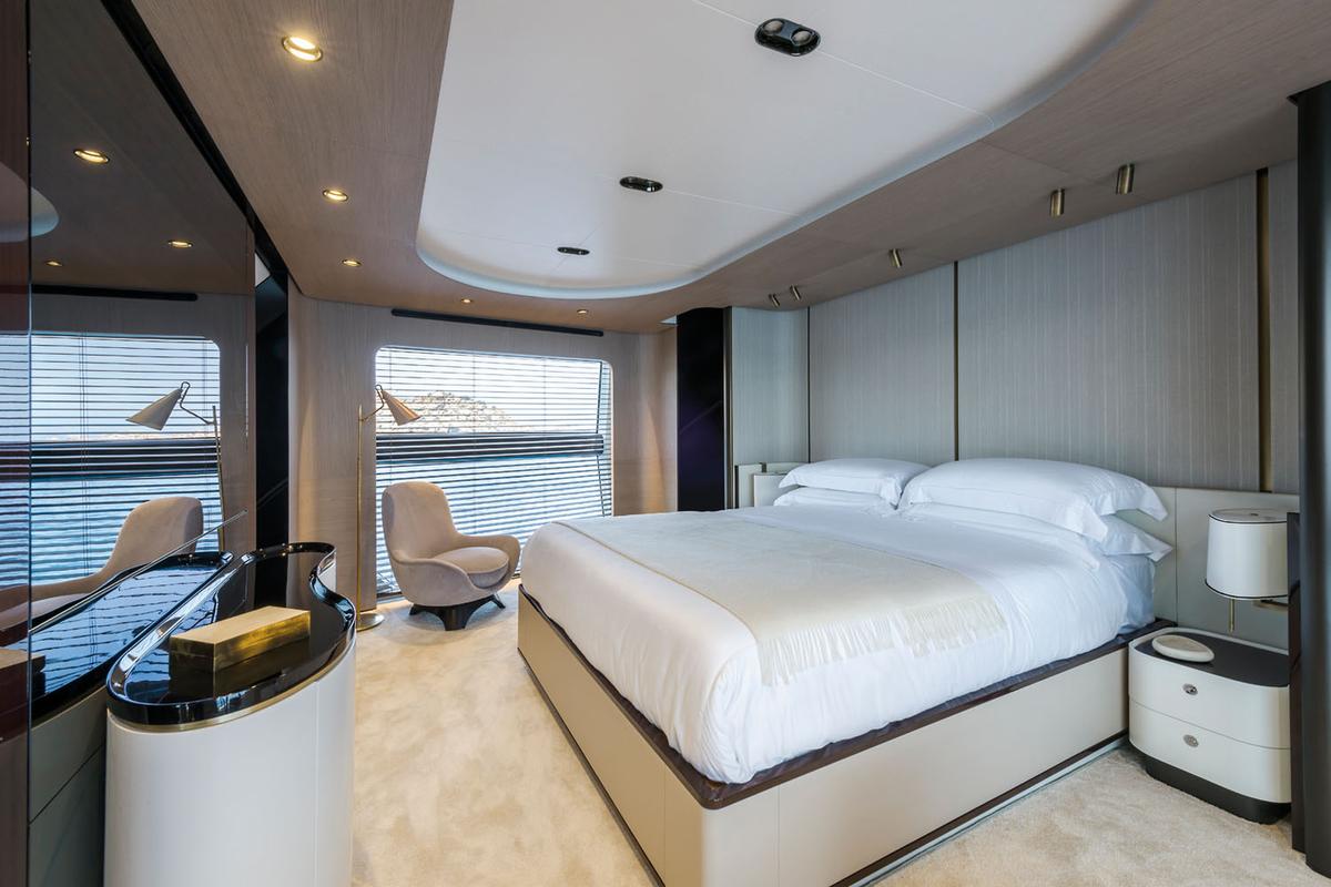 Cristiano Ronaldo uită de EURO 2020 în Mallorca » Cum arată iahtul de lux al portughezului