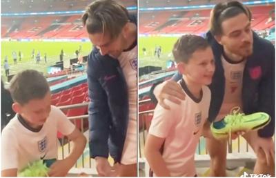 Imaginile care au ajuns virale » Cum a fost surprins Jack Grealish după finala pierdută cu Italia