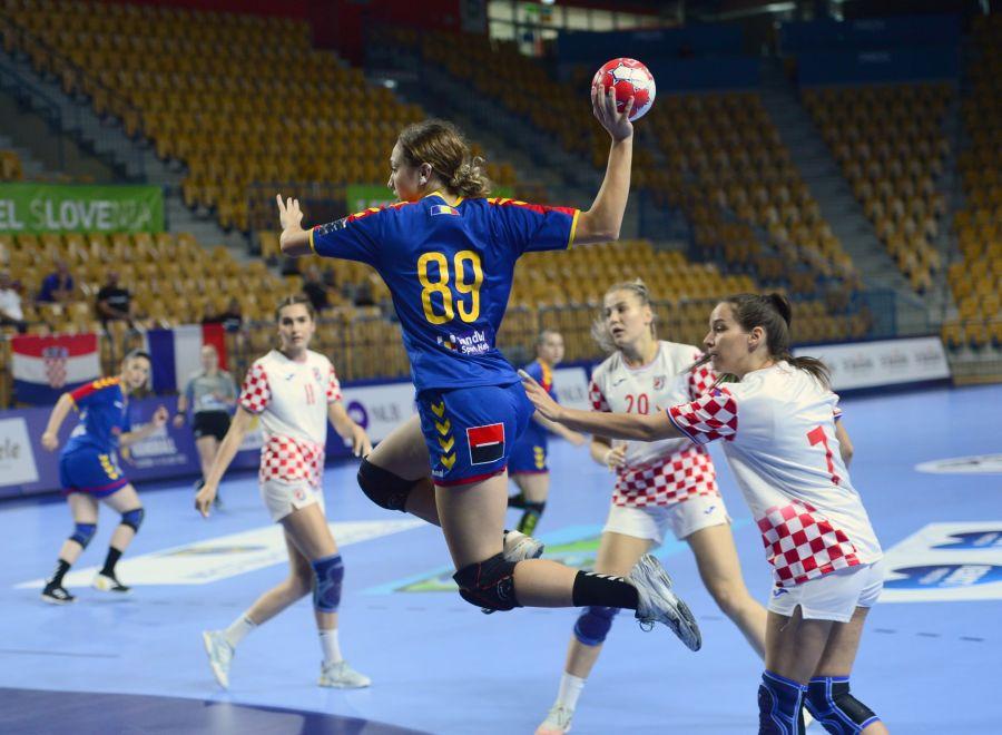 Corina Lupei, în acțiune FOTO EHF Zbor spre semifinale » România învinge Croația și e la o victorie distanță de lupta pentru medalii!