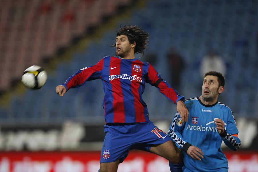 Paraschiv, depășit de stelistul Brandan Dezvăluirile unui campion în Liga 1: „Cea mai mare dezamăgire a carierei a fost cu Manchester United, în Ligă. Pe teren, am fost anunțat că nu sunt în lot, m-a durut foarte tare”
