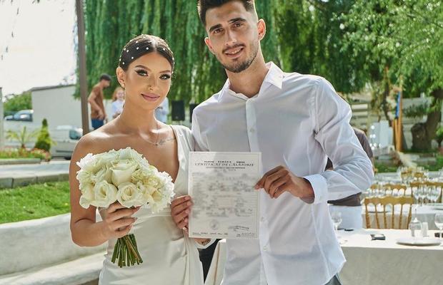 Andrei Ivan s-a căsătorit » Superba sa logodnică a făcut anunțul: „Domnul și doamna Ivan”