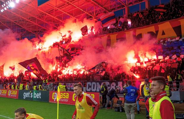 Forțele de ordine i-au băgat în ședință pe ultrașii Stelei! Mesaj clar înainte de FCSB - Dinamo
