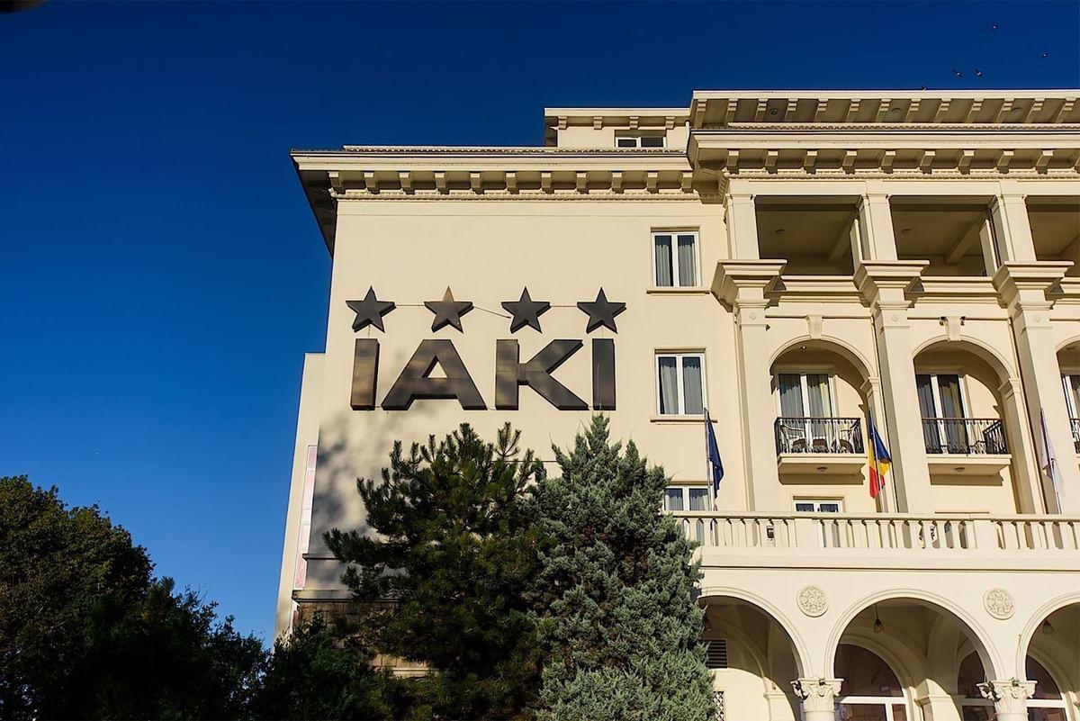 Cât costă o noapte de cazare în hotelul lui Gică Hagi din Mamaia, în plin sezon estival